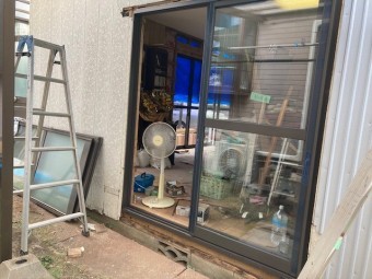 掃き出しサッシ窓工事