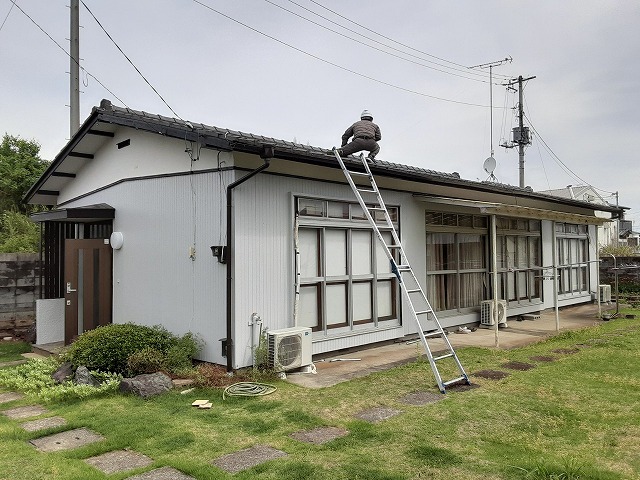 セメント瓦屋根の無料調査