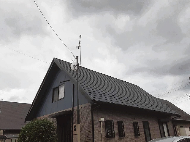 9寸勾配の屋根をカバー工法　土浦市