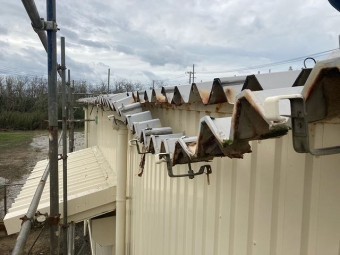 屋根葺き替え工事