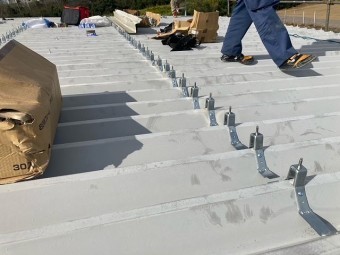 屋根葺き替え工事