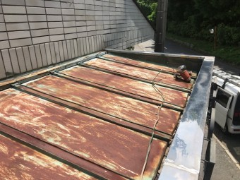 瓦棒塗装工事